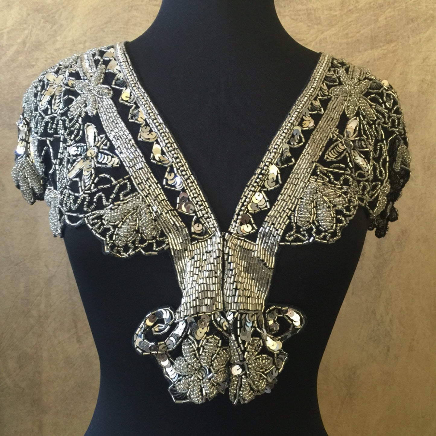 Sequin Glass Beaded & Sequin Lace Collar Shoulder Shrug Shawl Applique BLACK/SILVER Vintage