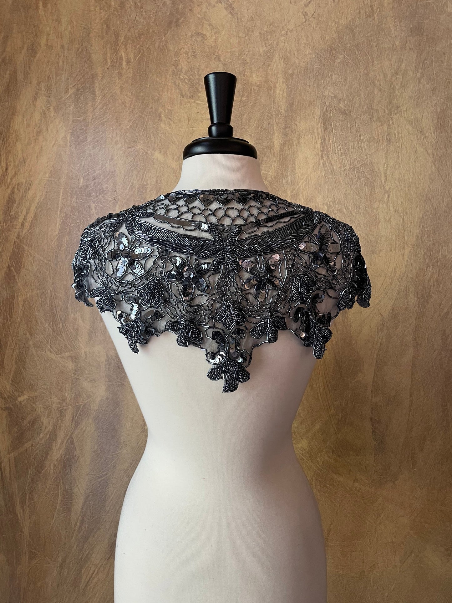 Gunmetal Gray Sequin Glass Beaded & Sequin Wrap Lace Collar Shoulder Shrug Shawl Applique