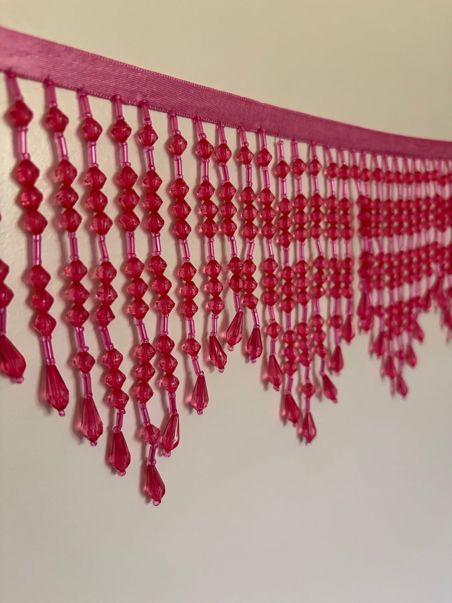 5" Hot Pink ACRYLIC & Glass CHEVRON Bead Beaded Fringe Teardrop Ends Lamp Costume Trim