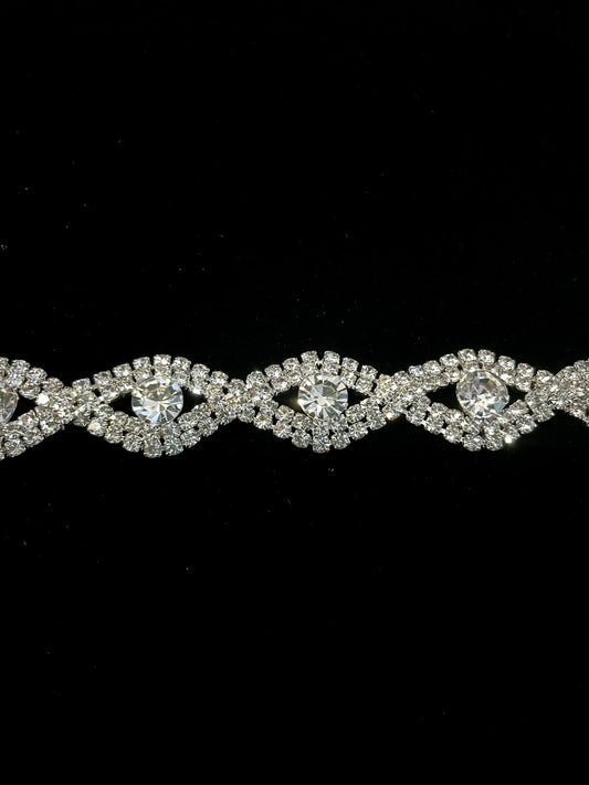 5/8” Wide Rhinestone Chain Silver Set Trim