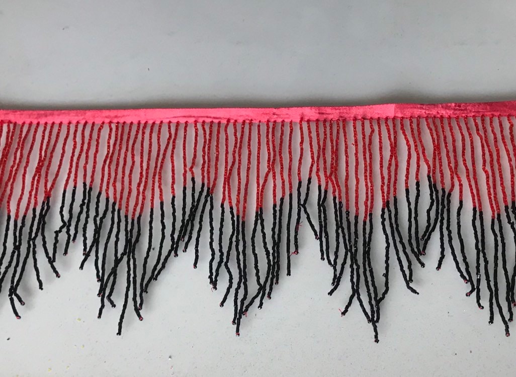 6" RED/BLACK Ombre Ombré Chevron Glass BUGLE Bead Beaded Fringe Lamp Costume Trim Variegated